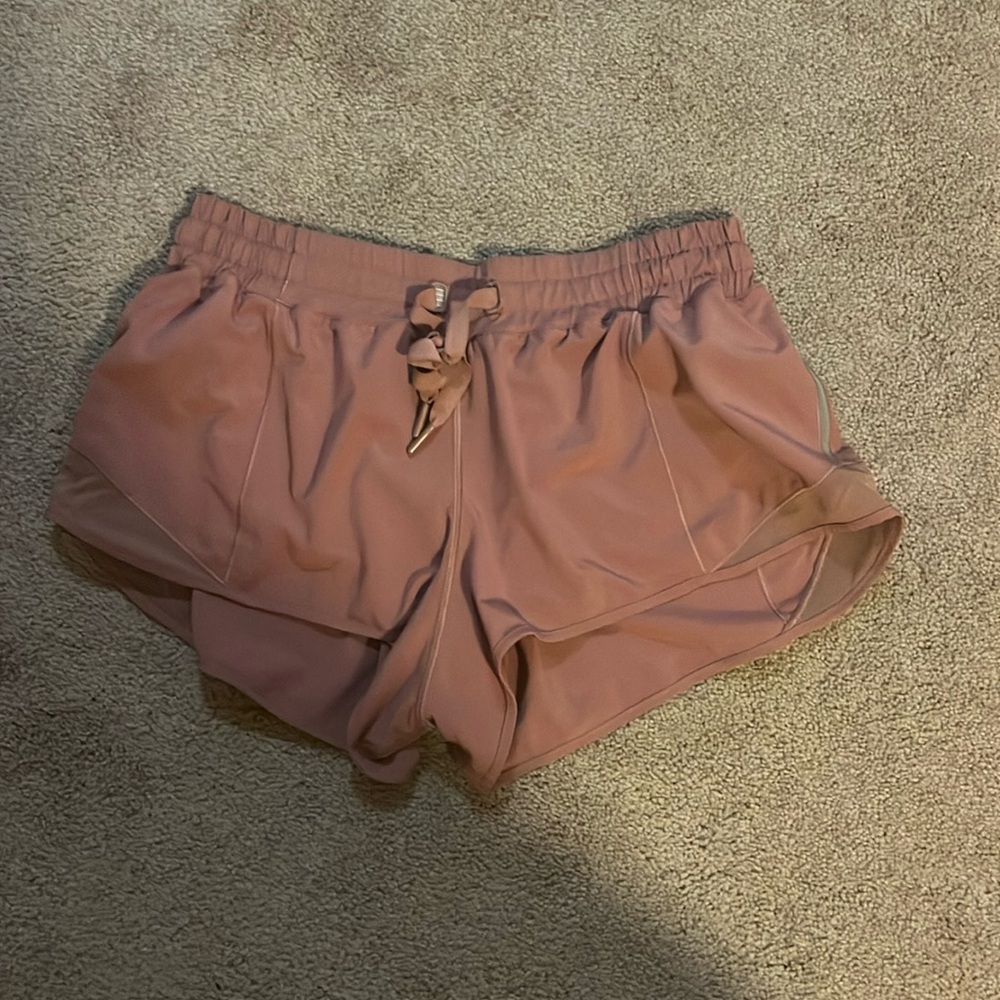 lululemon hotty hot shorts
